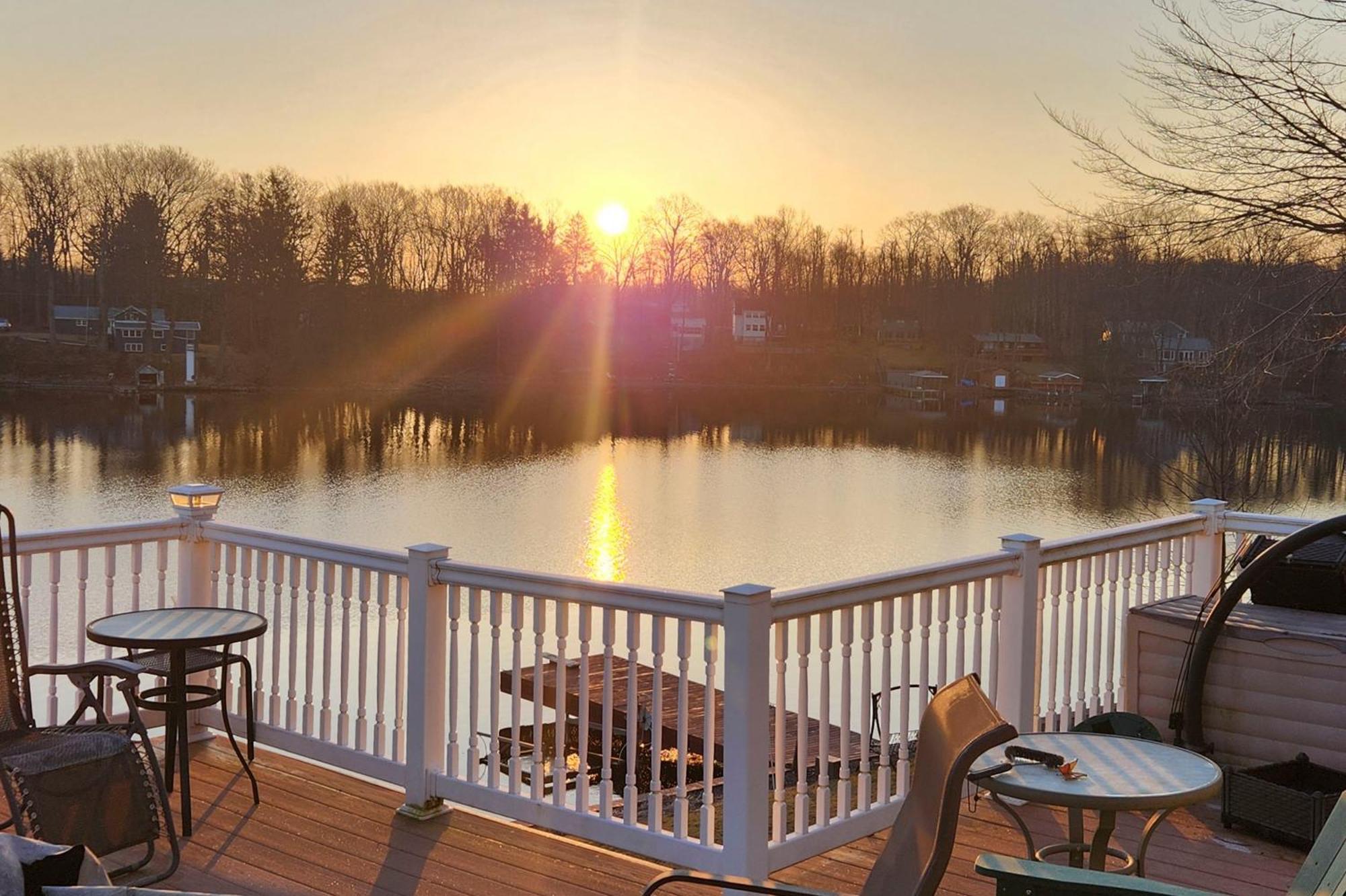 Waterfront Wolcott Vacation Rental With Deck And Views Εξωτερικό φωτογραφία